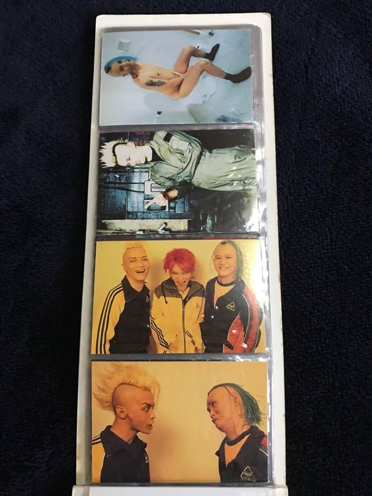 Amazon.co.jp: hide 怪人カードホルダー 当選品 : おもちゃ